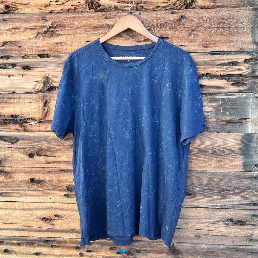 JOHN VARVATOS | Blue Marbled V-Neck Short Sleeve T-Shirt XL